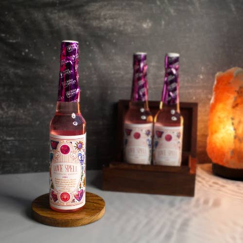Acqua Detergente Love Spell da 221 ml - Set da 6 pezzi