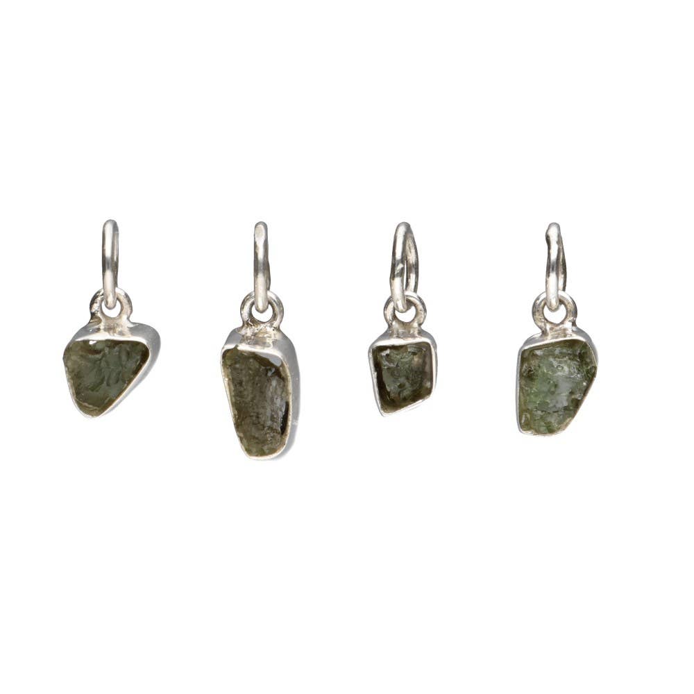 Ciondolo di Moldavite in Argento Sterling 925 (0,5 - 0,9gr)